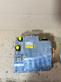 фото thumb №1, Модуль акумулятор гібрид bmw ccu220g