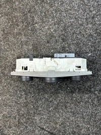 фото thumb №10, Opel zafira панель кондиционера 901512410005