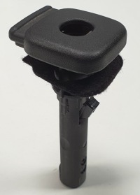 фото thumb №1, Кронштейн подголовник перед mercedes w169 a1699100117