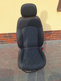 фото thumb №1, Сидіння правий перед пасажира opel corsa e