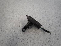 фото thumb №1, Toyota corolla e12 1.4 d4d 02-07 расходомер воздуха