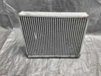 фото thumb №1, Радиатор отопителя кондиционера mercedes x247