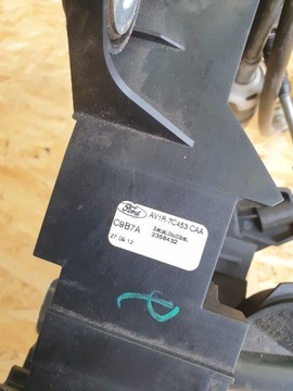 фото thumb №8, Ford b-max домкрат зміни коробки передач троси