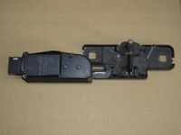 фото thumb №1, Замок доводчик кришки багажника audi q7 3.0tdi 4l