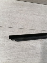 фото thumb №7, Taycan молдинг уплотнитель правая 9j1837476b