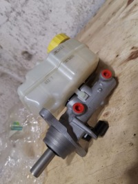 фото thumb №1, Audi a1 насос гальмівна 6r1611019d