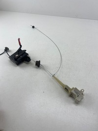 фото thumb №7, Porsche cayman 987 2006 замок капот 99662411701