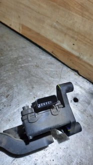 фото thumb №2, Потенциометр газа opel corsa c 1.3 cdti 04r