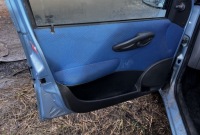 фото thumb №1, Обшивка левый перед fiat punto ii 5d 99-
