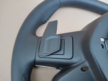 фото thumb №8, Renault megane v e-tech руль мультифункция