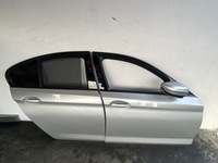 фото thumb №1, Дверь задняя правое bmw 5 g30 m5 f90 цвет a83