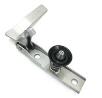 фото thumb №1, Kapota двигателя mercedes-benz sprinter 906 замок верхний