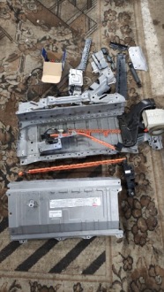 фото thumb №2, Toyota корпус аккумулятора auris prius модуль