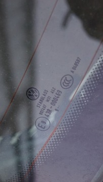 фото thumb №8, Стекло крышки зад vw golf vi hb 2009r