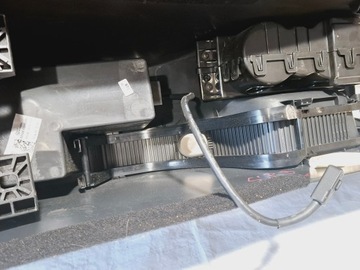 фото thumb №15, Підлокітник тунель середній дисплей skoda superb ii 2 3t0 2008-2015