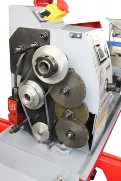 Токарный станок по металлу Holzmann ED400FD