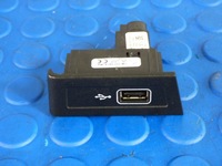 фото thumb №1, Зчитувач роз'єм usb 5jb035727a skoda rapid