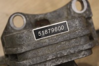 фото thumb №3, Кронштейн подушка коробки alfa romeo giulietta 2.0 jtdm механическая коробка передач