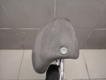 фото thumb №13, Подголовник задний чёрный audi a6 c6