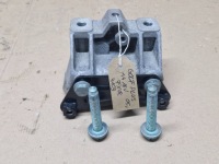 Volkswagen golf plus 05 1.4 16v bca fxq 1k0199111 кронштейн коробки передач болты Киев, фото thumb