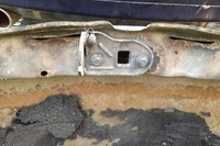 фото thumb №8, Mercedes-benz w123 1982 капот двигуна