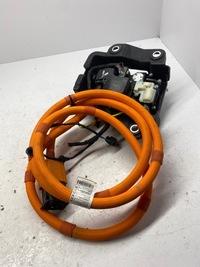 фото thumb №4, Bmw 7 g70 разъём зарядки 5a31f20