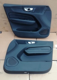 фото thumb №12, Volvo xc60 ii сиденья заднее сиденье обшивки туннель inscription состояние bdb комплект