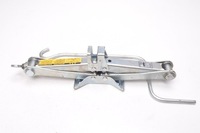 фото thumb №1, Toyota corolla e15 домкрат подъемник автомобильный