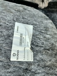 фото thumb №2, Оббивка бардачка заднього кабіни scania r s права