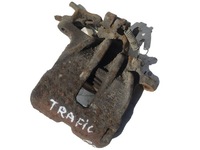 фото thumb №1, Суппорт тормоза правый задняя renault trafic ii 1.9 d