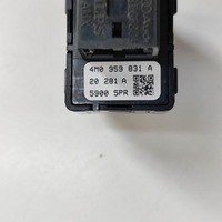 фото thumb №7, Audi q5 sq5 2021 кнопка открывания крышки багажника