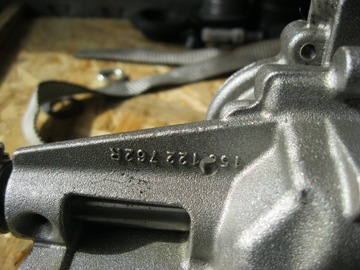 фото thumb №4, Насос масла kadjar 1.3 tce