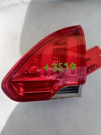 фото thumb №1, Peugeot 2008 лампа w крышка правая 12-