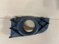 фото thumb №1, Левая решётка бампера перед renault laguna iii gt