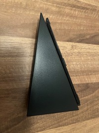 фото thumb №1, Hyundai tucson треугольник дверь левый задняя 83830-g3000