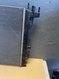 фото thumb №7, Радиатор dacia duster 1.5 dci 214107273r ad blue