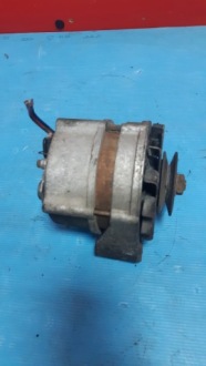 Купить Mercedes benz w123 2.5b генератор, фото thumb