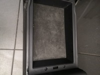 фото thumb №11, Підлокітник середній сидіння audi a8 d2 чорний