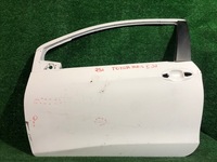 фото thumb №1, Дверь левая передние toyota yaris iii 3d