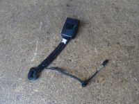 фото thumb №1, Golf vii octavia iii клипса поперечина ремней правая перед передняя 5g4857756