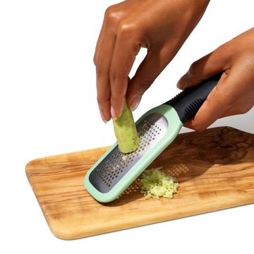 OXO Good Grips Терка для чеснока и имбиря