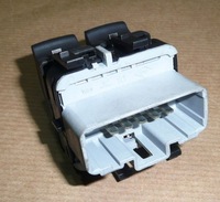 фото thumb №2, Кнопка подъемник стекла r megane ii