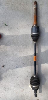 фото thumb №1, Піввісь права передня mercedes ml gle a1663301300