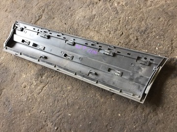 фото thumb №6, Audi q7 4l рестайлинг планка дверь правый зад нижняя 4l0853970h