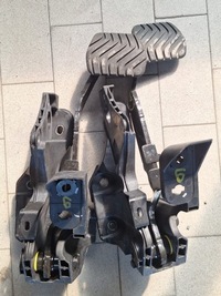 фото thumb №1, Педаль потенциометр тормоза renault captur ii 465013026r