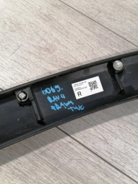 фото thumb №9, Rav4 молдинг крила правий задня 75605-42160-00