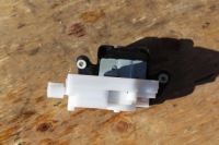 фото thumb №7, Замок крышки багажника lexus ux 2021 оригинальный номер