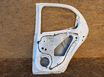 фото thumb №10, Toyota yaris iv 4 дверь задние зад правые