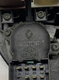 фото thumb №4, Панель перемикач вікон renault 7700808035