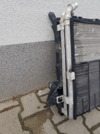 фото thumb №3, Комплект радіатор tesla model s перевірений справні